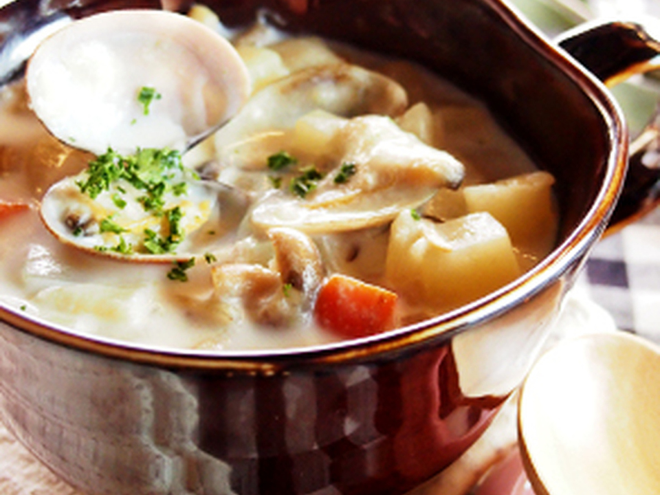 旨みがぎゅっ 簡単あさりチャウダー