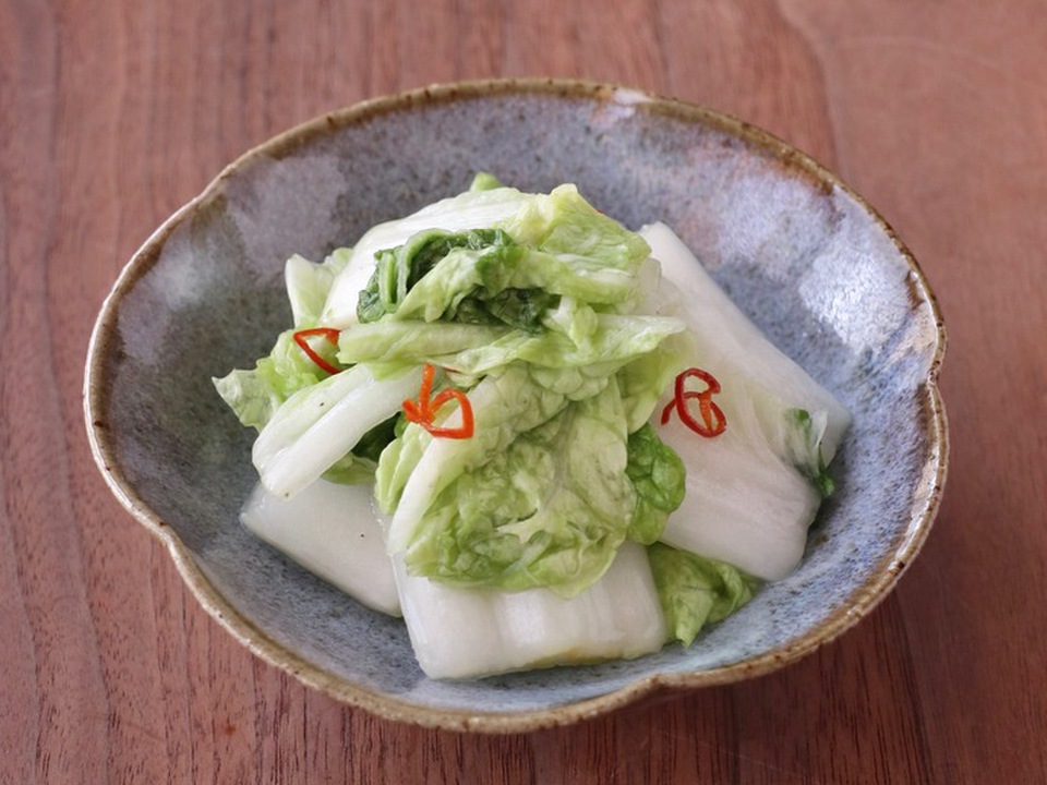 ビニール袋でつくる白菜の浅漬け