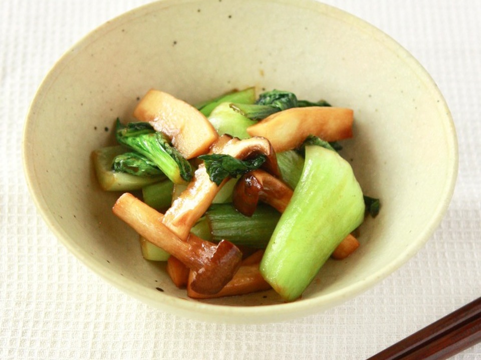 青梗菜とエリンギのオイスター炒め