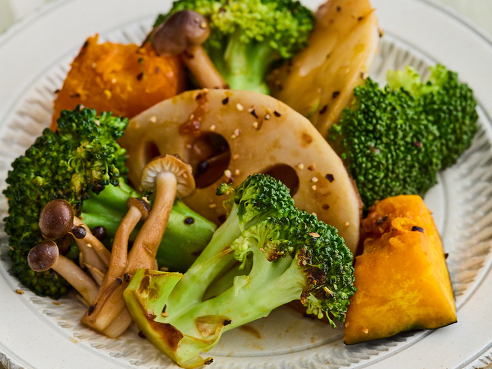 温野菜のバタポンサラダ