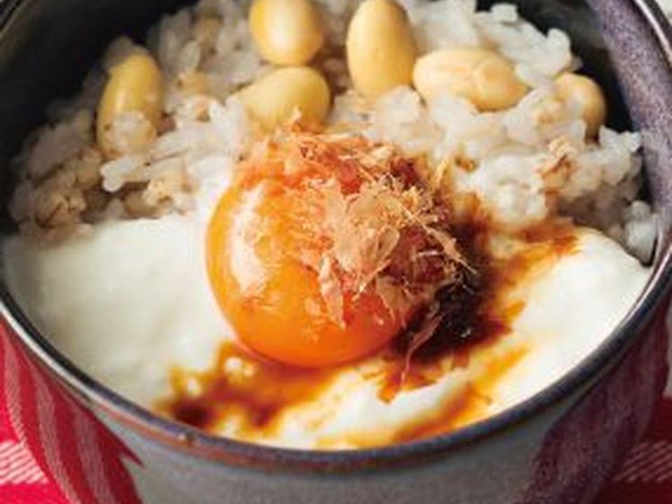 ヨーグルト三穀ご飯