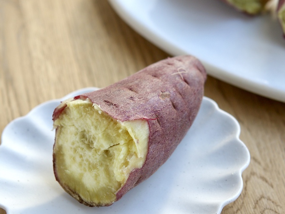 レンジでホクホク 蒸かしさつまいも