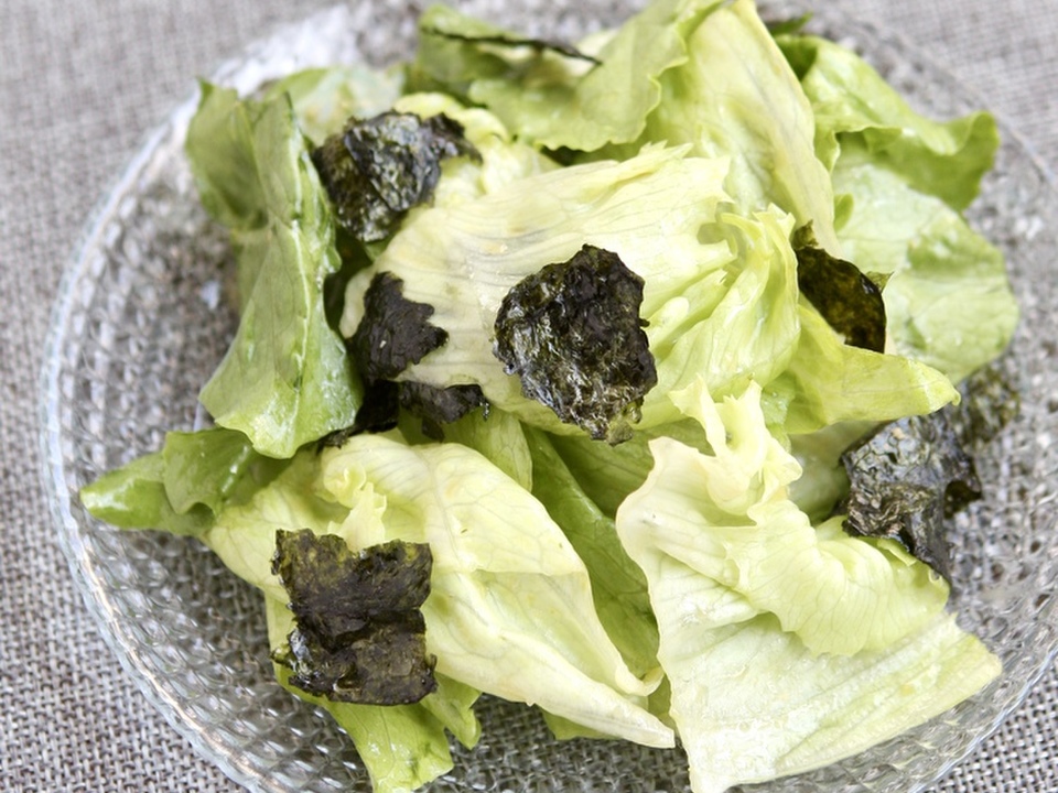 大人のサラダ 簡単ワサビドレッシング