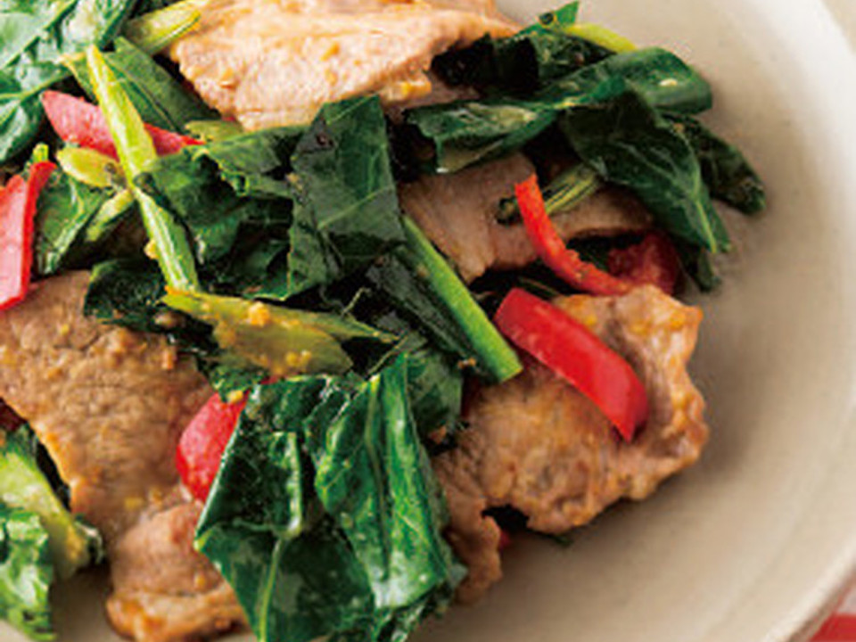 ケールと豚肉のショウガ味噌炒め