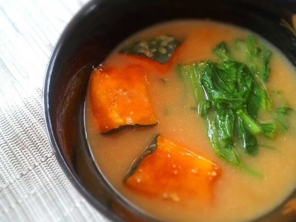 かぼちゃとほうれん草のみそ汁