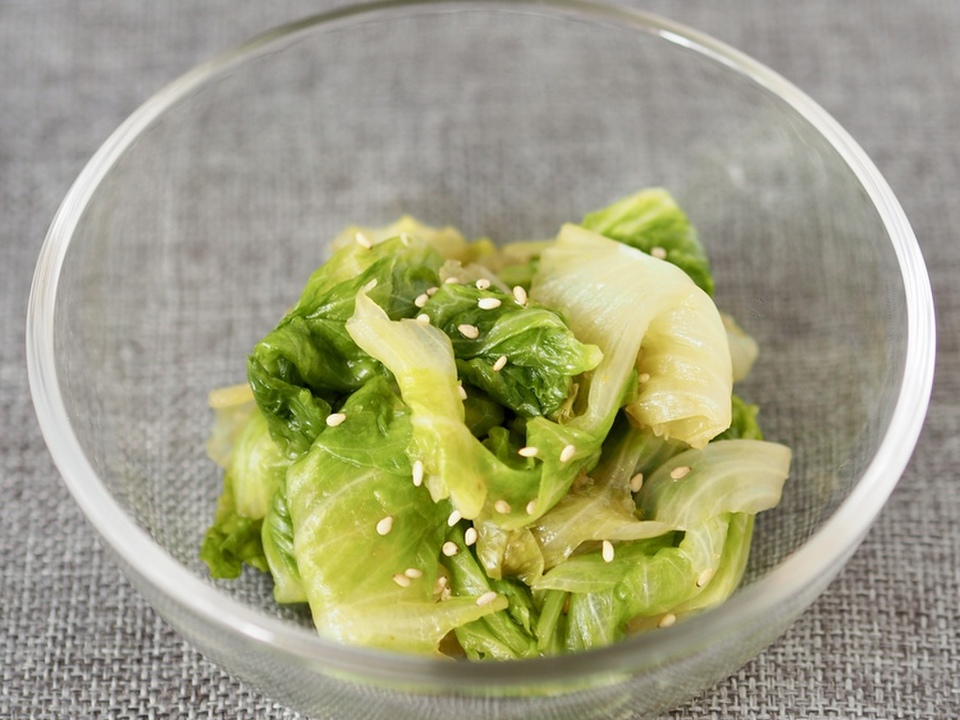 蒸しレタスの柚子胡椒ナムル