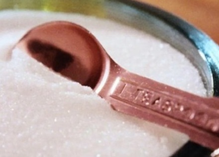 食品中の砂糖を減らせば心血管疾患は200万件以上減る[ヘルスデーニュース]