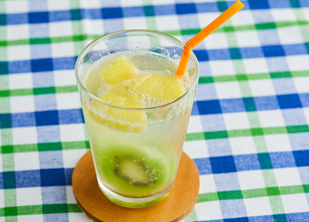 夏を楽しむ、冷凍フルーツレシピ