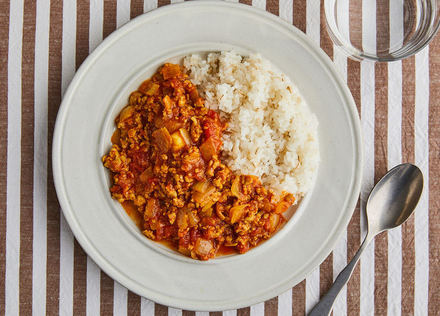 おいしく脂質と塩分を控える『カレー』の工夫 – 動画で見る、おいしい健康 –