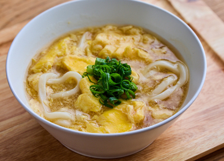 胃腸炎のあとは何を食べる？食事の戻し方と水分補給【管理栄養士監修】