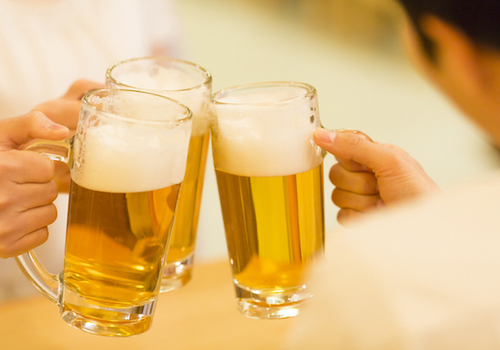 抜け出せない飲酒習慣から抜け出す方法