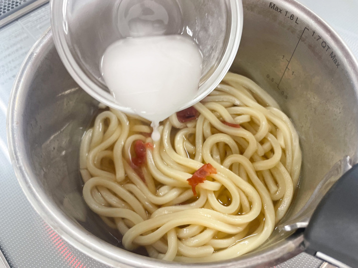 3279