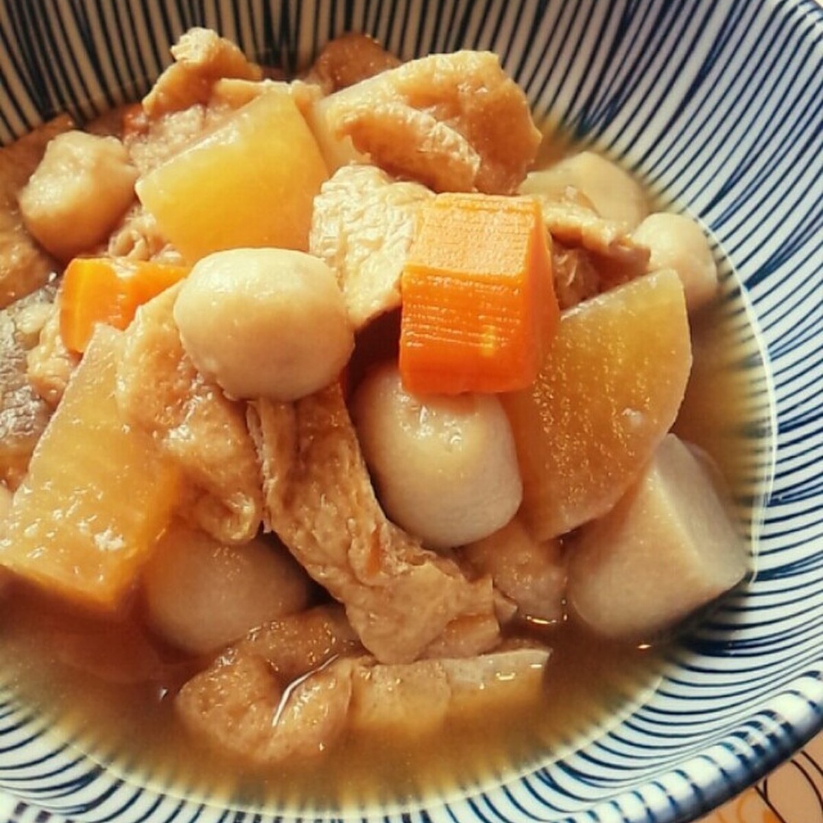 大根 と 里芋 の 煮物