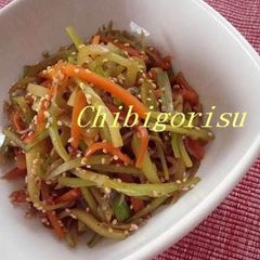 ブロッコリーの茎で おいしいきんぴら