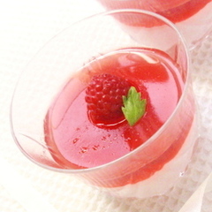 ラズベリーババロア