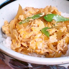 ふんわり 松山あげの卵とじ丼