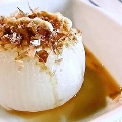 簡単・新玉ねぎの丸ごとレンジ蒸し