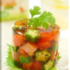 七夕に 梅酒とオクラの冷たいゼリー寄せ