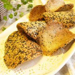 卵白でつくるごまのチュイール