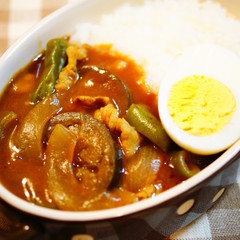 夏野菜とポークのカレー