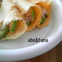 ツナとアボカドのクレープ