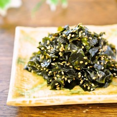プチプチ美味しい ワカメの胡麻炒め