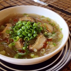 夜食にさっぱり春雨スープ