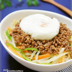 ビビンバ丼風 ナムルと挽き肉そぼろ丼