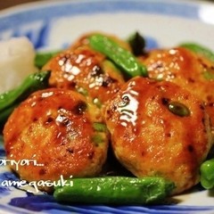 枝豆入り鶏つくね焼き