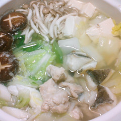 我が家の定番鍋 たらちり風