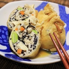 豆腐と挽肉で油揚げの五目巾着煮