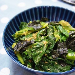 ほうれん草(小松菜)と海苔のごま和え