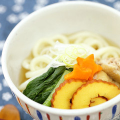 彩りキレイ かやくうどん