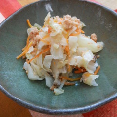 鮭入り野菜の酢の物