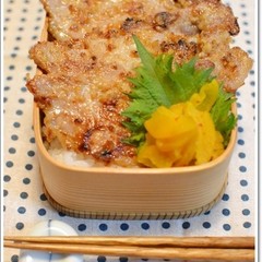 ラップですぐ漬かる 豚ロース肉の味噌漬け弁当