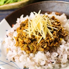 生姜香る さば缶カレー