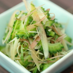 ゴーヤと香味野菜のさっぱり塩もみ