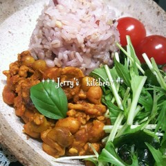 ひき肉とお豆さん トマトのドライカレー