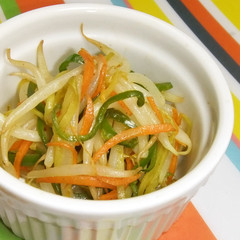 三色野菜のピリ辛炒め