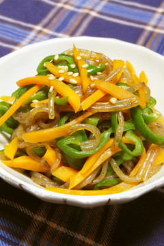 糸こんにゃくと野菜のきんぴら