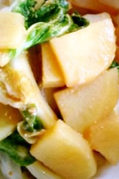 白菜とじゃがいもの味噌炒め