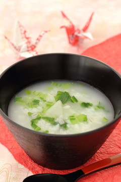 胃腸にやさしい七草粥