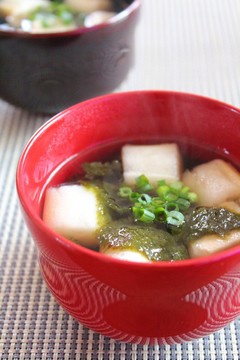 あぶり焼きのりと麩のお吸い物