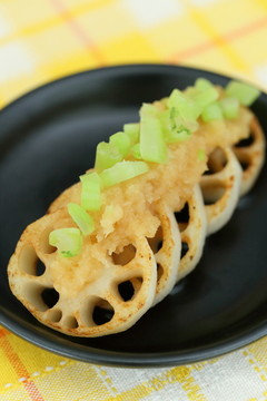 ほくほくれんこんのおろし醤油がけ
