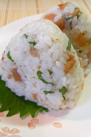 梅と大葉のおにぎり