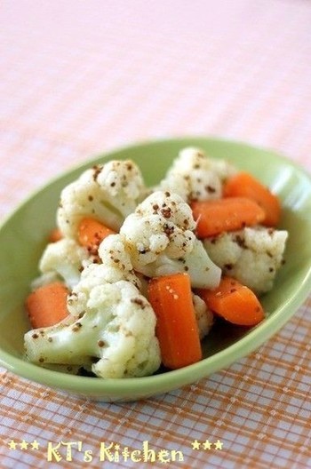 カリフラワーのホットサラダ