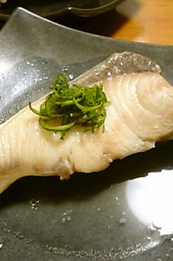 簡単 塩ブリの旨酒煮