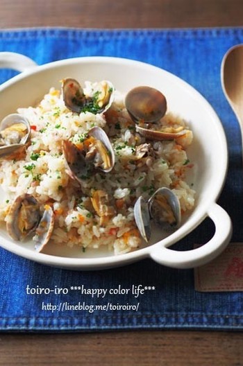 炊飯器で簡単 あさりの洋風炊き込みご飯