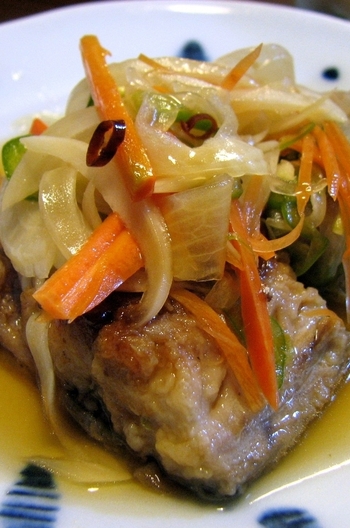 野菜もたっぷり、さばの焼き浸し（南蛮漬け）