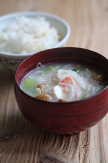 かに風味かまぼこの味噌汁